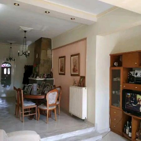 Ioannis Apartman Mégara Kültér fotó