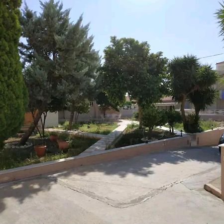 Ioannis Apartman Mégara Kültér fotó